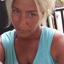 Hi Jason, I'm wondering if you might make an Amazon wish list for the kids  (and yourself!) for Christmas? I think there are many people like me who  would love to share