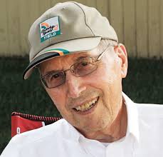 RTHS students launch HubsREAD podcast