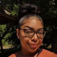 Shakira Warren's Instagram, Twitter & Facebook