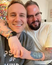 18 years of celebrating Valentine's Day with guy ♥️ This year's dinner 🥘  is a little Atlanta, a little Utica…with Viktor 🐶 and the season finale of  Quantum Leap:)