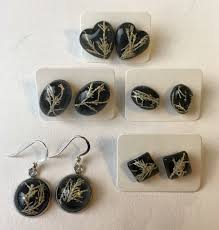 Beach Seaweed Earrings - Shimmering Black Collection - Shetland Arts &  Crafts
