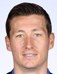 Jun 17, 2021 · hans vanaken moet vanavond in denemarken weer in de tribune plaatsnemen. Hans Vanaken Spielerprofil 21 22 Transfermarkt