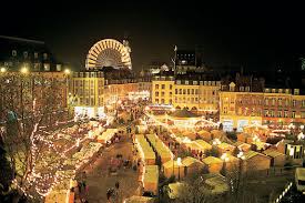 Départ matinal en direction de la frontière italienne et bordighera, pour faire ses « emplettes ». Six Of The Best Top French Christmas Markets Tootlafrance