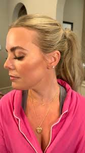 Starting the week with glowing skin and flawless makeup! ✨💄🌟 Ready to  take