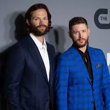 Two brothers follow their father's footsteps as hunters, fighting evil supernatural beings of many kinds, including monsters, demons and gods that roam the earth. X6e1b4vzh1xx5m