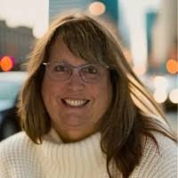 Erin Fultz's Instagram, Twitter & Facebook