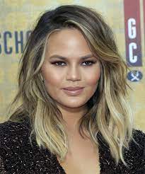 Chrissy teigen short hair after quarantine is so fresh. Christine Teigen Hairstyles Hair Cuts And Colors