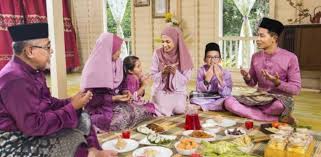 Personalise and print free hari raya / happy eid cards & invitations from our range of professionally designed templates, perfect for your business. Hasrat Beraya Di Kampung Punah Tahun Kedua Tidak Boleh Rentas Negeri Ikuti Sop Hari Raya Aidilfitri