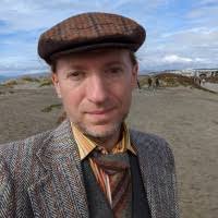 Suzanne Straub Email & Phone Number