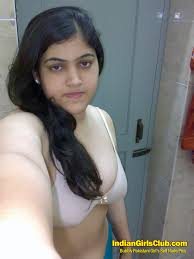 pakistani girls tight boobs posing nude photos 8 - MegaPornX