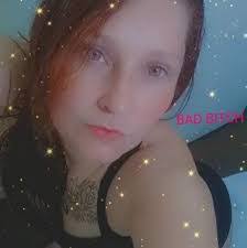 Lindsey Lynn's Instagram, Twitter & Facebook