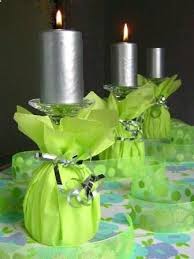 Las copas no solo son utiles para beber estos tambien son excelentes para decorar los centros de mesas con copas son perfectos para decorar mesas pequenas si usted no tiene suficiente espacio para colocar un centro de mesa ancho. Centros De Mesa Usando Copas De Cristal