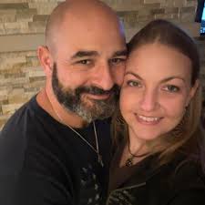 What are some non-candy alternatives for trick-or-treaters?