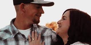 Stephanie Ferguson's Instagram, Twitter & Facebook