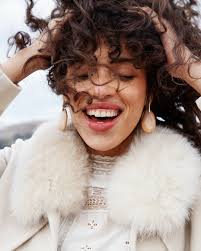 Reframing a narrative can change your entire perspective. Don't forget to  have an open mind. 🤍⁠ ⁠ Photo by Mae Richards from Issue 22.⁠ ⁠  #thatsdarling #darlingmagazine