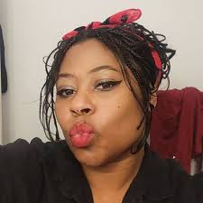 Amanda Handley (@AVHandley)