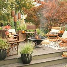 Diy Welcome The Fall With Warm And Cozy Patio Decorating Ideas Homesthetics Inspiring Ideas For Your Home Backyard Getaway Deck Landscaping Fall Patio