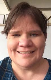 Lori Ingham's Instagram, Twitter & Facebook