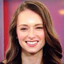 Julia Ioffe's Instagram, Twitter & Facebook