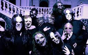 Masked iowan metalheads who churn out brutal, agitated, noisy rock appealing to the korn/limp bizkit axis. Slipknot