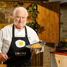 Crea en tu pc una base de datos culinaria con las recetas de los platos más deliciosos gracias estos programas de cocina y recetarios para windows. Luis Mokoroa Cocinero Del Programa De Canal Cocina Cocina Tradicional Vasca Https Canalcocina Es Programa Cocina Tradicio En 2020 Cocina Tradicional Comida Cocinas