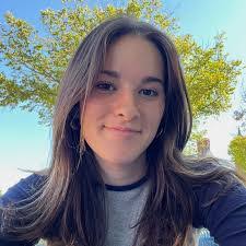 Erika Sutherland's Instagram, Twitter & Facebook