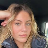 40+ perfiles de «Mireya Moreno»