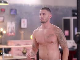Korn, staind, linkin park and disturbed are examples. Stars A Nu Baptiste Giabiconi Affiche Son Corps De Reve Et Affole Les Internautes Femme Actuelle Le Mag