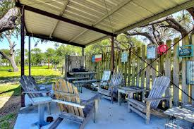 Fantasy Oaks Lodge, Cabins, Aransas Pass, United States of America |  Glamping Hub