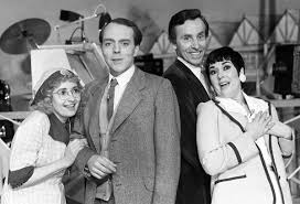 Pollard is related to journalist and former blue peter presenter liz barker and is a supporter of nottingham forest football club. Hi De Hi Star Su Goes From Comedy To Serious Drama The Argus