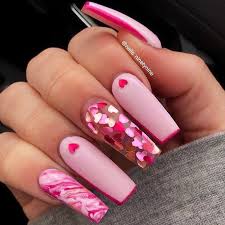 Romantic, cute and lovely valentine's day nails. Cute Ideas For Valentines Day Nails With A Heart Design Glaminati Com