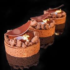 Valrhona Tarte Au Chocolat Caramel Dessert Restaurants Individual Cakes Sweet Desserts