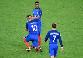 Jun 12, 2021 · gignac va m'aider, il me donnera des conseils pour m'adapter rapidement», a fait savoir l'attaquant de 28 ans, qui a quitté l'olympique de marseille, son club depuis 2013, pour monterrey, où. Portugal 1 0 France Player Ratings Eder Patricio Steals Show