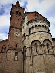 Jun 22, 2019 · fidenza duomo is dedicated to san donnino, the town's patron saint, who is said to have picked up his own severed head (similar to saint denis), placing it on the future spot of his church. Veduta Esterna Del Duomo Di Fidenza Picture Of Duomo Di Fidenza Tripadvisor