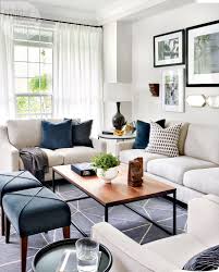 A Cozy And Modern Family Home Punctuated With Earth Tone Accents Style At Home Cozy Living Room Design Small Living Room Decor Apartment Living Room