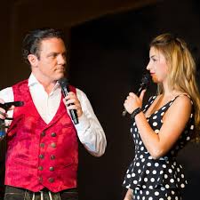 Schreckliches drama um schlagerstar stefan mross (45. Stefan Mross Anna Carina Woitschack Erstes Liebes Interview Gala De