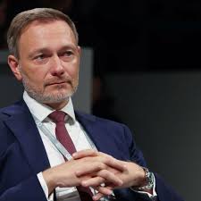 Leserforum: Woher soll das Geld für die Verteidigung kommen?