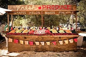 Pin By Jose Esquivel On Wedding Stuff Farmers Market Wedding Vegetable Stand Farmers Market