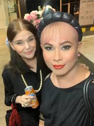 NICOLE CORDOVEZ ⬇️⬇️⬇️ Nicole Ignacio Cordoves (Tagalog: [nɪˈkoʊl ʔɪɡˈnaʃo  kɔɾˈdɔbɛs]; born April 15, 1992) is a Filipino model, host, and beauty  pageant titleholder who was crowned Binibining Pilipinas Grand  International 2016.[2][3] She