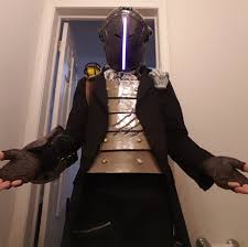 And then the cute little protagonist gets her arm poisoned and the resulting amputation horribly botched. Bondrewd Pics Album On Imgur