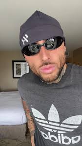 Lance Singing Gospel