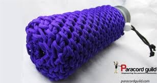 Over the years i've found 100's of paracord projects but a lot of times i either forgot them, or forgot where i found them. Wrap It All The 25 Best Paracord Handle Wraps Paracord Planet