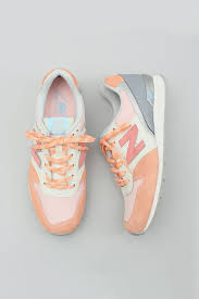 New Balance Wr996 2015 Spor Ayakkabi Modelleri Kadin Giyim Sitesi Sihirli Topuklar Moda8 Jpg 533 800 New Balance Ayakkabilar Sneaker