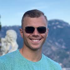 How To Use Airbnb Properties To Become Financially Free