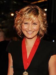 Short Hair Jennifer Nettles Hair Medium Hair Styles Curly Hair Styles
