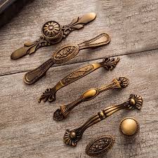 kitchen cabinet pulls