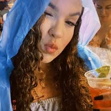 julia jesus (@juliajesus04)