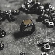 Check spelling or type a new query. The Old Gold Ring Rust 1894