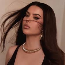 Amanda Hawatmeh (@looksbyamanda_)