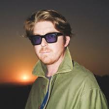 Mara Connor's Instagram, Twitter & Facebook